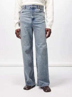 SHOP LOEWE >